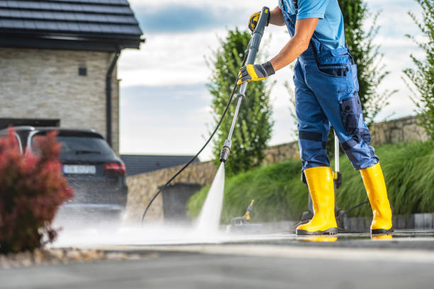 Best Garage Pressure Washing  in Fairmount, IN